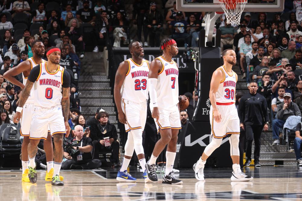 阿联酋一直 阿联酋一直