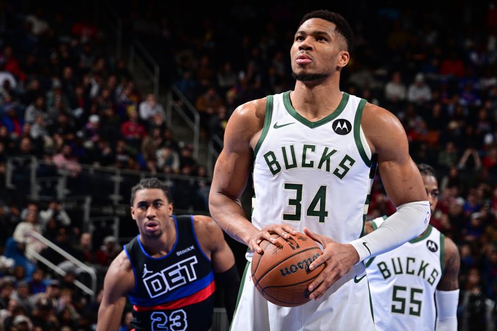 进攻端的自 进攻端的自